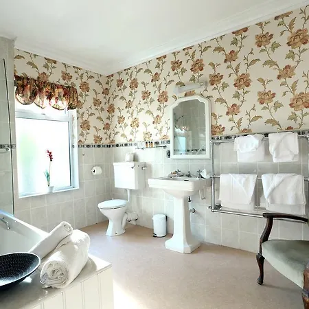 Tahilla Cove Country House *